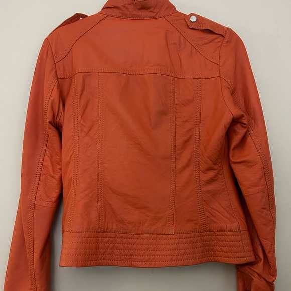 Bernardo Burnt Orange Genuine Leather Jacket Size Small - Picture 4 of 5